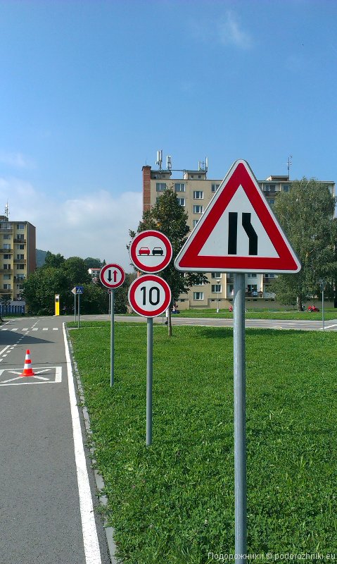 Знаки на детской транспортной площадке